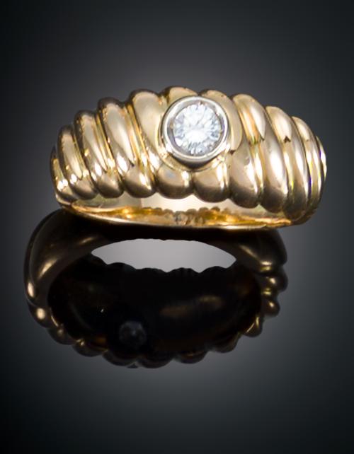 SORTIJA CON DIAMANTE 