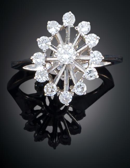SORTIJA CON DIAMANTES