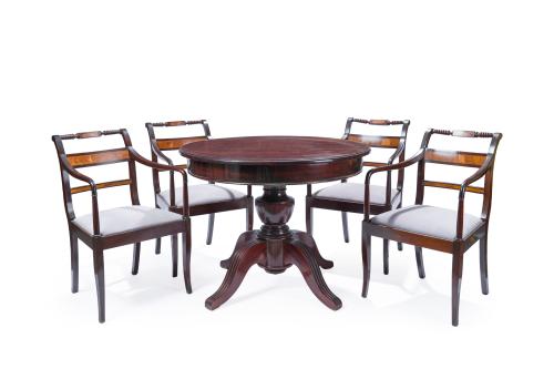 Juego de comedor estilo inglés formado por mesa circular co