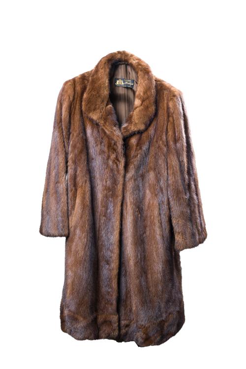 ABRIGO EN VISON LARGO MARRON OSCURO