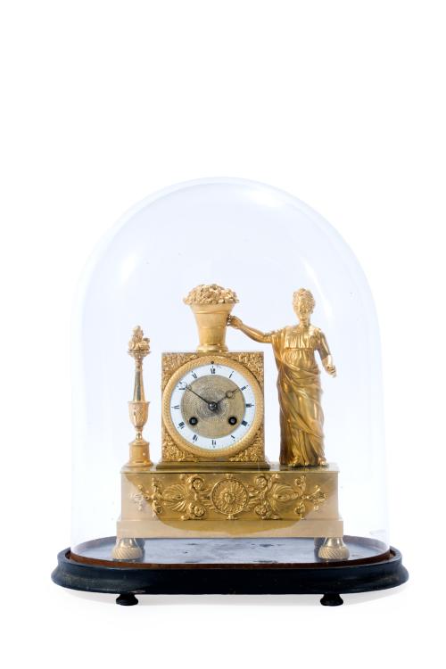 Reloj de sobremesa Imperio en bronce dorado, Francia, S. XI