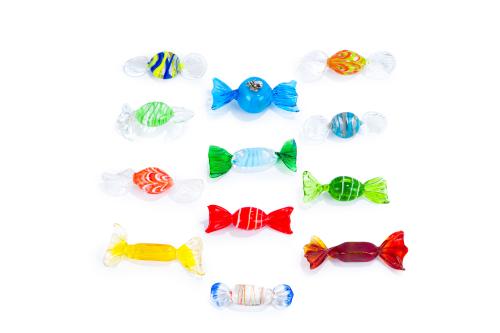 MURANO-ITALIA.Juego de 12 caramelos en vidrio multicolor 