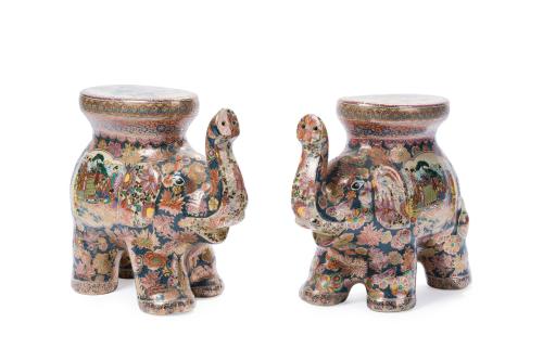 Pareja de asientos en forma de elefantes en cerámica de Sat