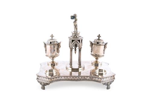 Escribanía en plata española punzonada con marcas de Griñón