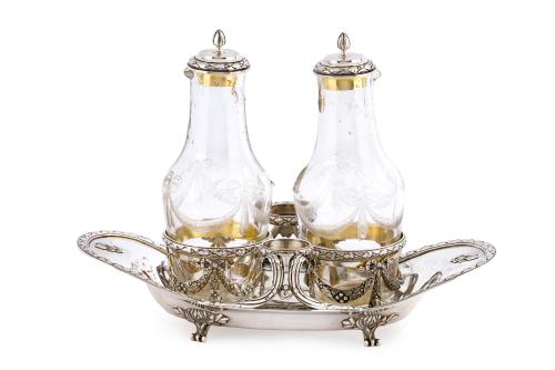 Elegante recado de mesa en plata punzonada de ley 950, Fran