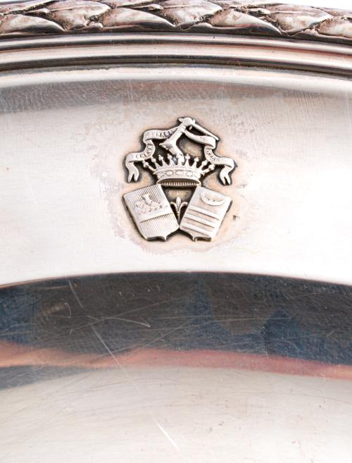 Juego de 4 bajoplatos en plata punzonada, ley 950, Francia,