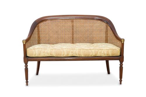 VERSACE.Canape de dos plazas modelo "Medusa" en madera de