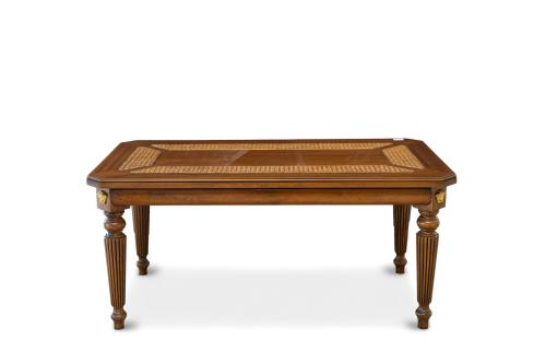 VERSACE.Mesa modelo "coffe table" en madera de nogal. 