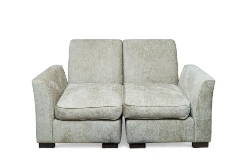 FENDI.Sofá tapizado en beige modelo "Lyon"
