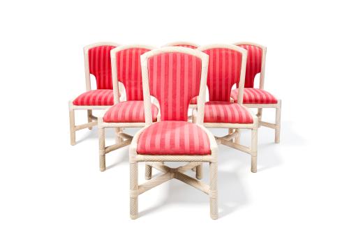 Juego de comedor en mimbre pintado en blanco formado por me