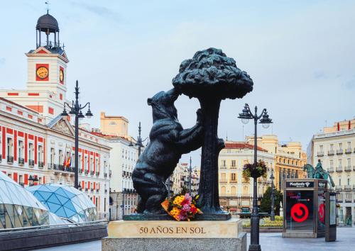 IVÁN ABANADES (Madrid, 1977), Madrid muerta en vida, Fotogr