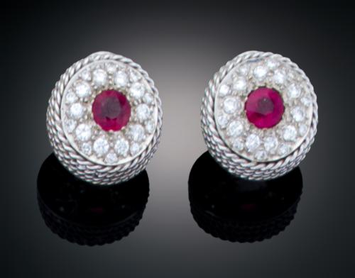 PENDIENTES REDONDOS DE HILOS FILIGRANA CON RUBÍES Y DIAMANT