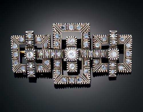 BROCHE GEOMETRICO CON DIAMANTES EN PLATA Y ORO DE 18 K 