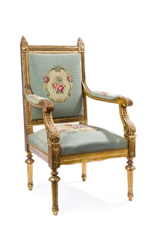 Sillón fernandino, España s. XIX.En madera tallada y dora