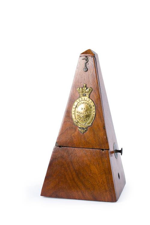 495   -  <p><span class="object_title">Metrómetro antiguo inglés en madera. </span><br></p>