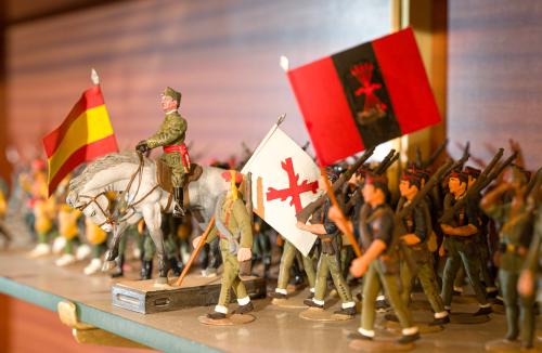 Importante gran colección de figuras de plomo fundidas y pi