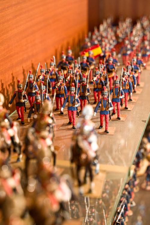 Importante gran colección de figuras de plomo fundidas y pi