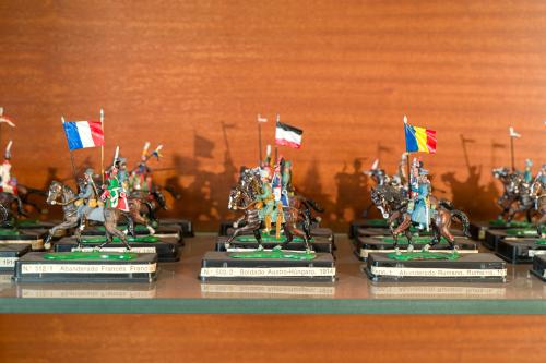 Importante gran colección de figuras de plomo fundidas y pi