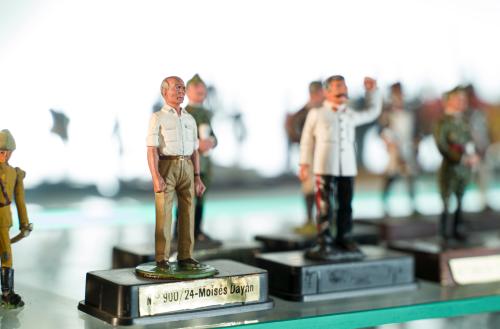 Gran colección de figuras de plomo pintadas a mano de solda