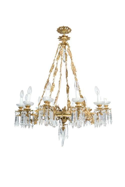 Lámpara de techo estilo alfonsino en bronce y cristal.De 