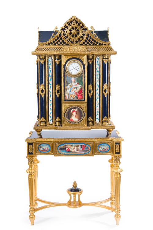 Gran reloj arquitectónico de estilo Luis XVI, S. XX.En ma