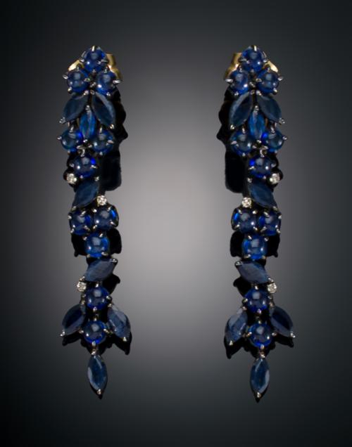 PENDIENTES EN FORMA VEGETAL CON ZAFIROS EN PLATA