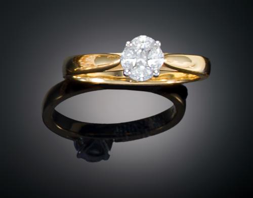 SORTIJA SOLITARIO CON DIAMANTES EN ORO AMARILLO/BLANCO EN 1