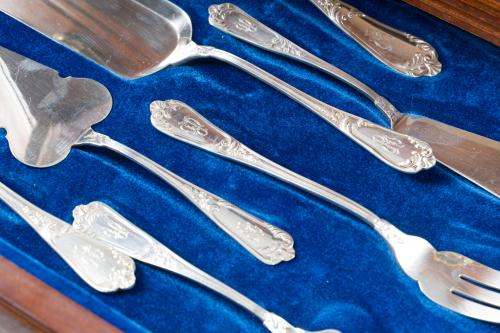 Cubertería de plata española punzonada Ley 925 de La Cruz d