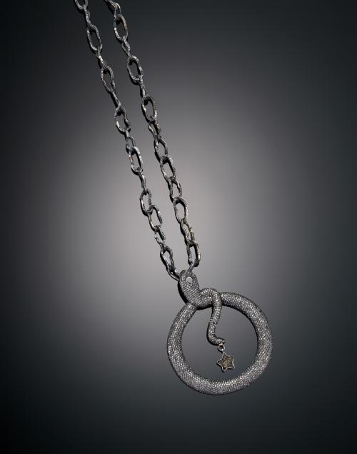 CADENA Y COLGANTE DISEÑO DE SERPIENTE CON DIAMANTES EN PLATA