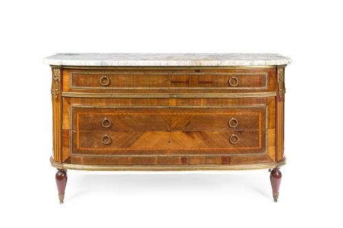 Cómoda estilo Luis XVI, c. 1950Decorada con marquetería p