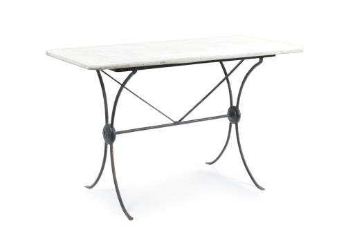 Mesa de forja francesa, S. XIXCon sobre de mármol blanco 