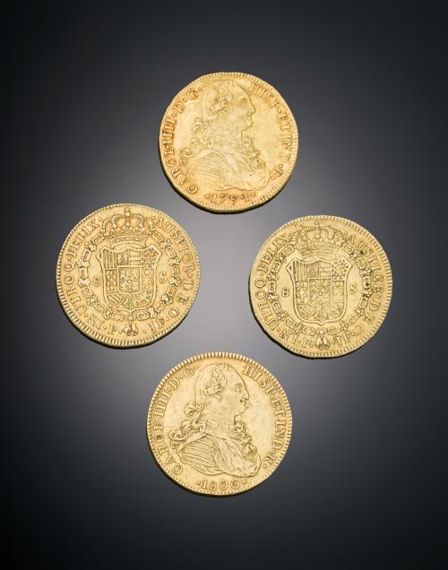 LOTE DE CUATRO MONEDAS DE 8 ESCUDOS DE CARLOS IIII EN ORO A