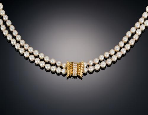 594   -  <p><span class="object_title">COLLAR PERLAS CULTIVADAS DOBLE HILO </span></p>