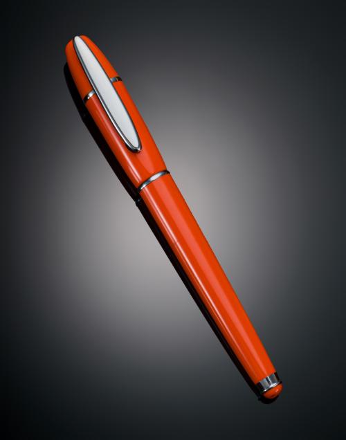 1137   -  <p><span class="object_title">PLUMA CERRUTI 1881 LACA NARANJA</span></p>