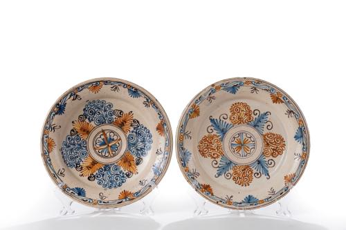 213   -  <p><span class="object_title">Plato de cerámica esmaltada de Talavera de la Reina (Toledo).  S.XVIII</span><br></p>