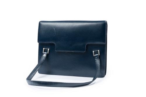 897   -  <p><span class="object_title">BOTTEGA VENETA</span></p>