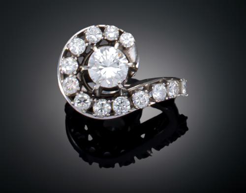 SORTIJA ESPIRAL CON DIAMANTES EN ORO BLANCO DE 18 K