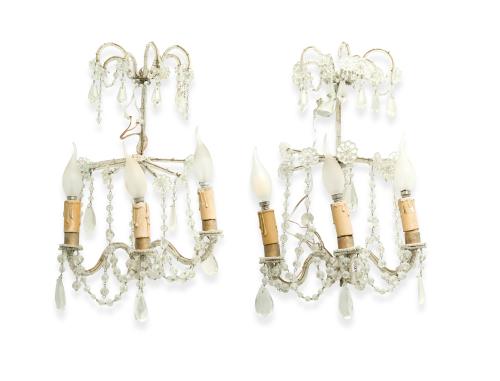 Pareja de apliques de tres luces franceses, S. XIX.