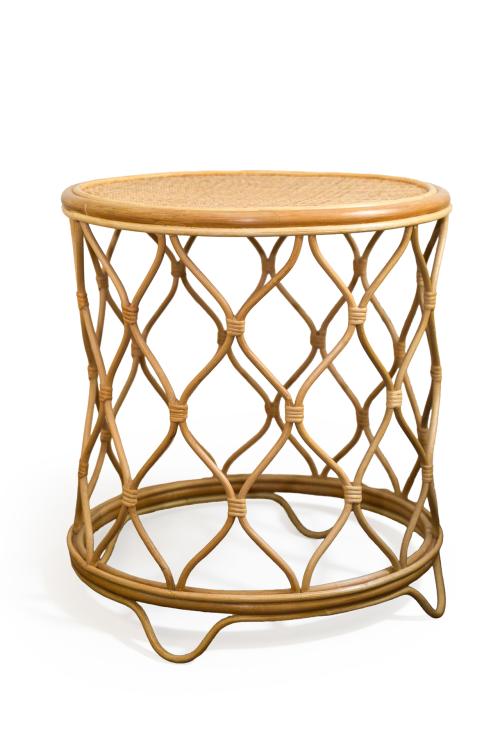 Mesita auxiliar redonda en bambú y mimbre. 