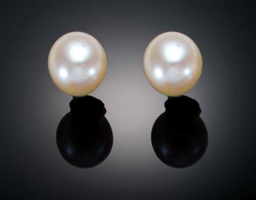 PENDIENTES CON PERLAS CULTIVADAS EN ORO AMARILLO DE 18 K