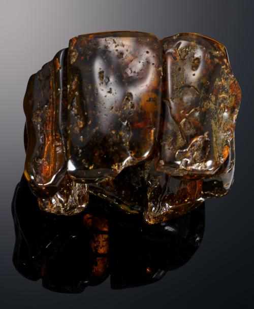 716   -  <p><span class="object_title">Brazalete ámbar bruto pulido</span></p>