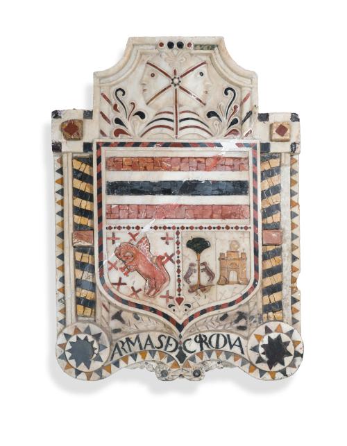 454   -  <p><span class="object_title">Importante escudo de la Casa de Córdoba, S. XVIII<br/>En marmol y piedras duras. En cimera un doble yelmo con lambrequines inferiores que llevan el nombre de la casa de Córdoba.<br/>Esta importante Casa es de las grandezas inmemoriales otorgadas por Carlos I de España en 1520,  por la Casa de Aguilar representada por el Condado de Cabra. A esta misma casa pertenecen el Ducado de Terranova, Ducado de Sessa, Ducado de Baena y el Marquesado de Villafranca. <br/>. </span><br></p>