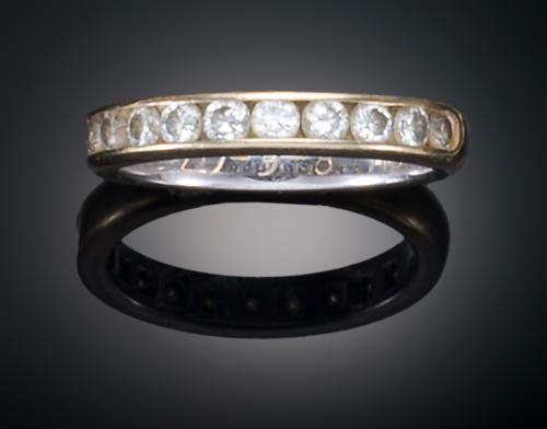 SORTIJA CON DIAMANTES EN ORO BLANCO DE 18 K