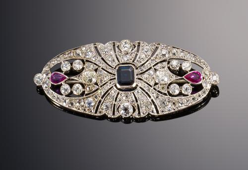 625   -  <p><span class="object_title">BROCHE LANZADERA</span></p>