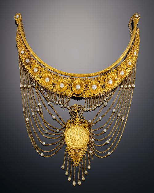526   -  <p><span class="object_title">COLLAR oro con moneda “S XV DUCADO DE MILÁN” FIRMADA POR PALLOTI.</span></p>