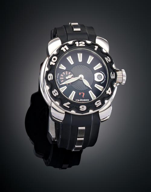 1503   -  <p><span class="object_title">RELOJ NUBEO MEDUSSE PROJECT EN ACERO Y PULSERA EN CAUCHO</span></p>