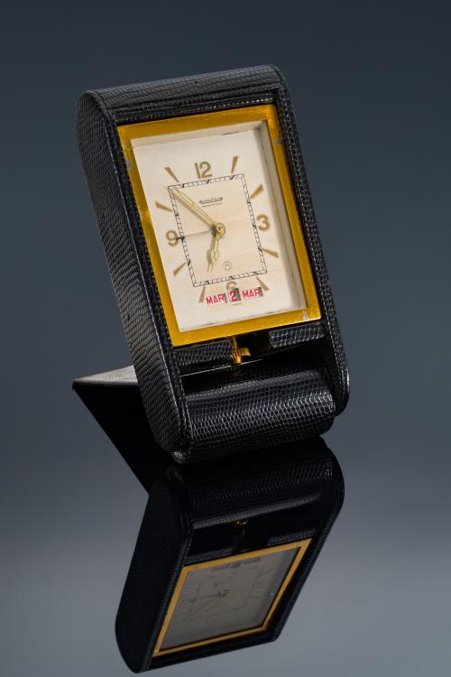 RELOJ DESPERTADOR JAEGER-LECOULTRE EN METAL DORADO
