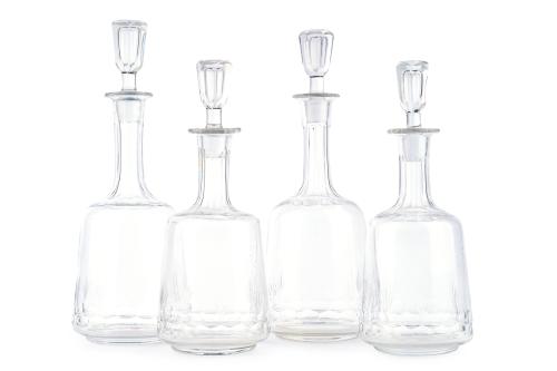 Juego de 4 licoreras antiguas en cristal tallado.
