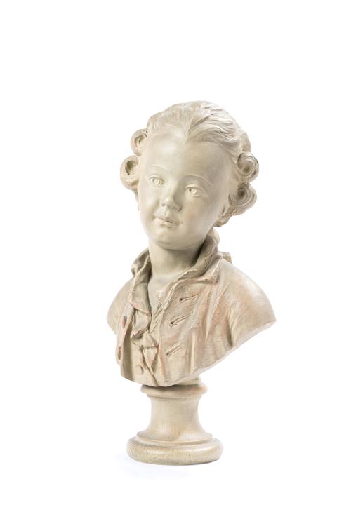 ESCUELA FRANCESA, c. 1900Busto de niño en terracota pinta