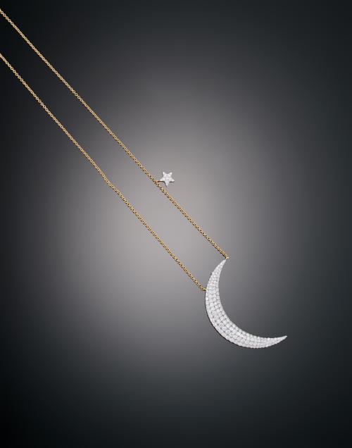 CADENA Y COLGANTE DISEÑO FORMA DE LUNA Y PAVÉ DIAMANTES EN 